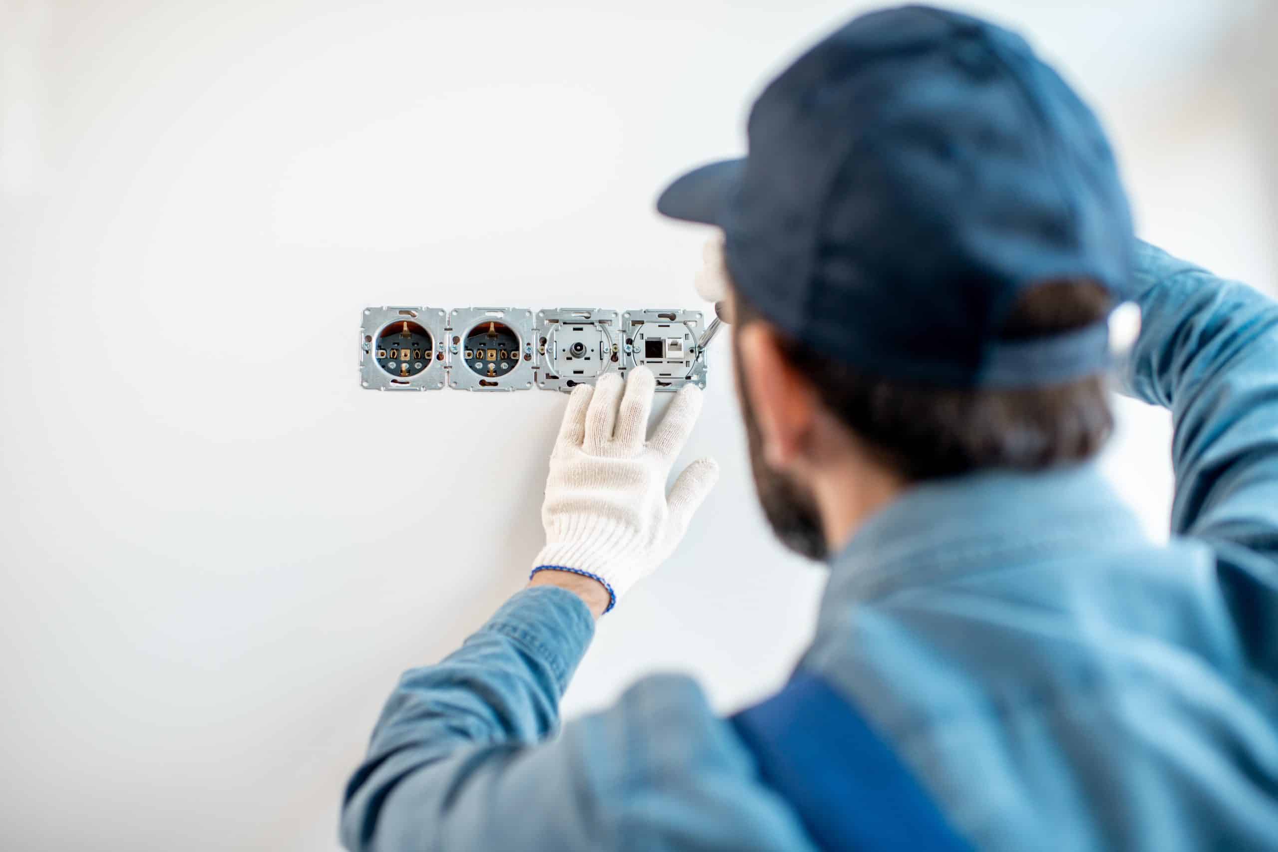 Elektroinstallation für Privat und Gewerbe